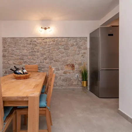 Franini Dvori - Island Oasis Holiday home *