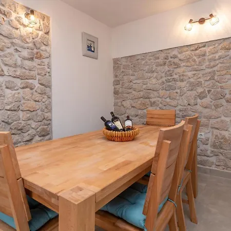 Franini Dvori - Island Oasis Prázdninový dům Mali Drvenik